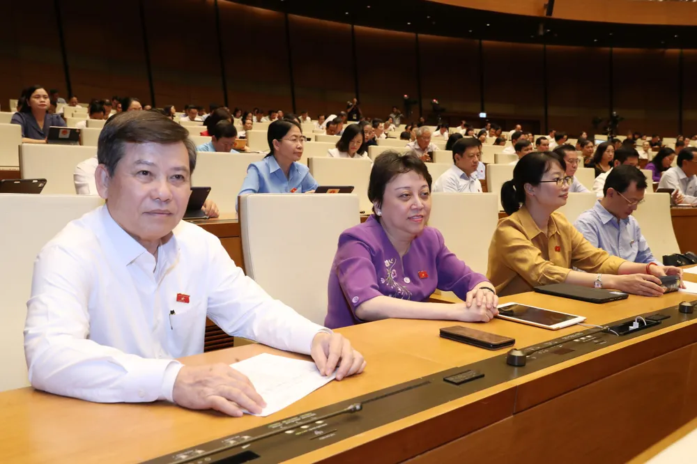 Đại biểu Quốc hội dự phiên chất vấn chiều 7-6. Ảnh: QUANG PHÚC Đại biểu Quốc hội dự phiên chất vấn chiều 7-6. Ảnh: QUANG PHÚC