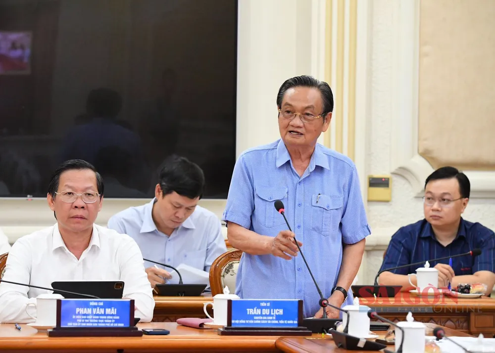 TS Trần Du Lịch, Chủ tịch Hội đồng tư vấn phát biểu. Ảnh: VIỆT DŨNG TS Trần Du Lịch, Chủ tịch Hội đồng tư vấn phát biểu. Ảnh: VIỆT DŨNG