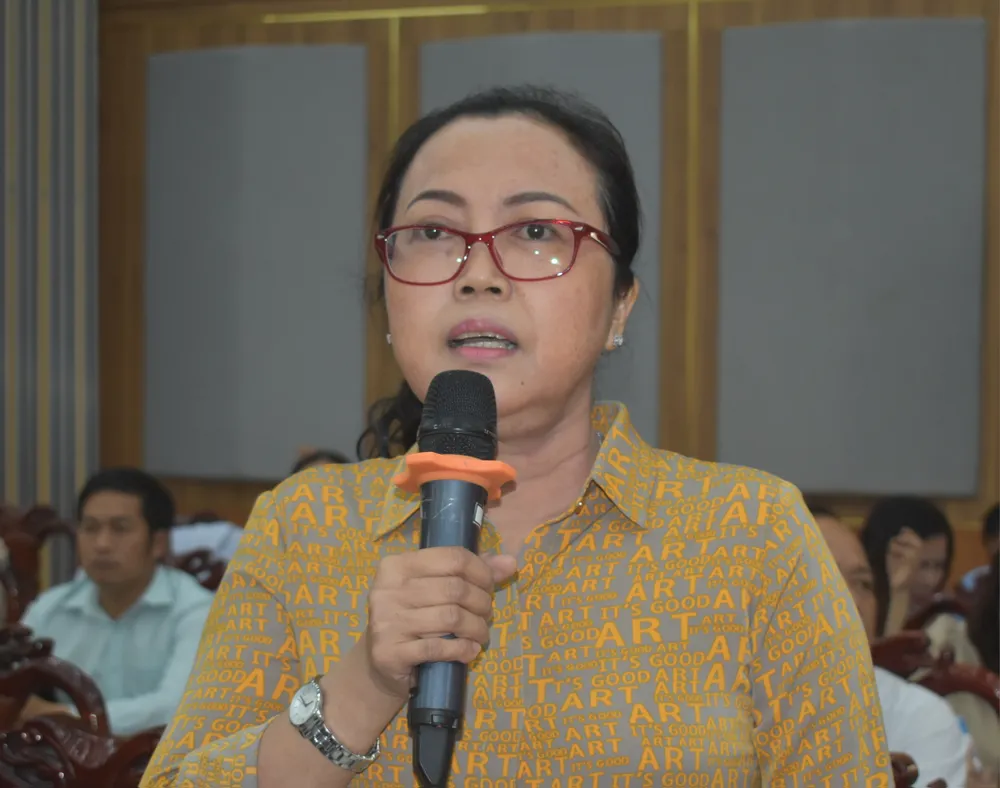 Các đại biểu tham gia thảo luận tại tọa đàm. Ảnh: DUY PHONG