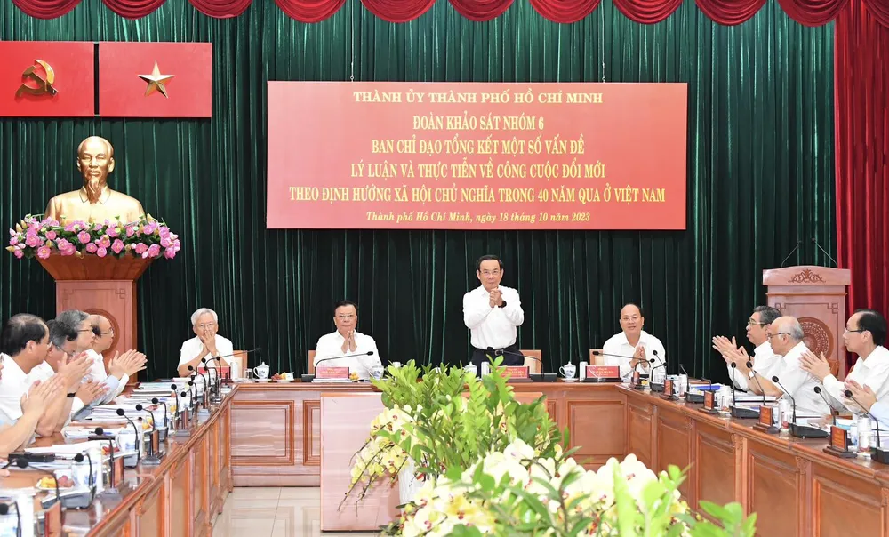 Bí thư Thành ủy TPHCM Nguyễn Văn Nên đồng chủ trì buổi làm việc. Ảnh: VIỆT DŨNG Bí thư Thành ủy TPHCM Nguyễn Văn Nên đồng chủ trì buổi làm việc. Ảnh: VIỆT DŨNG