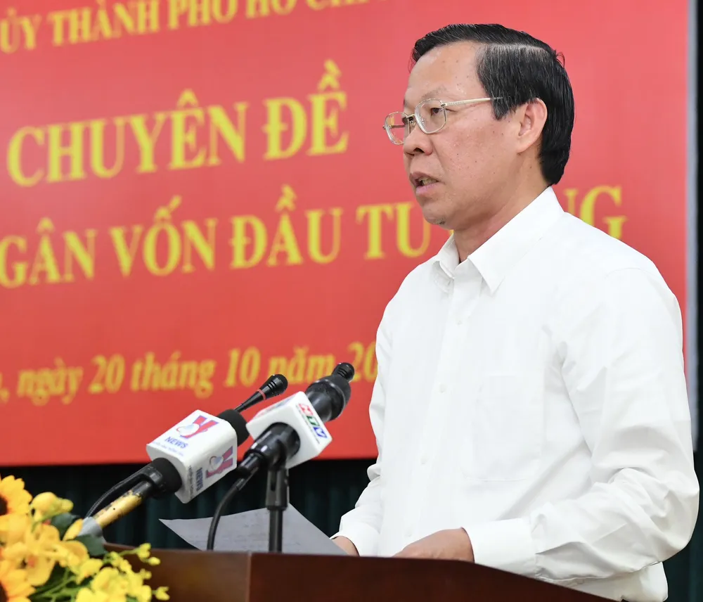 Chủ tịch UBND TPHCM Phan Văn Mãi phát biểu. Ảnh: VIỆT DŨNG