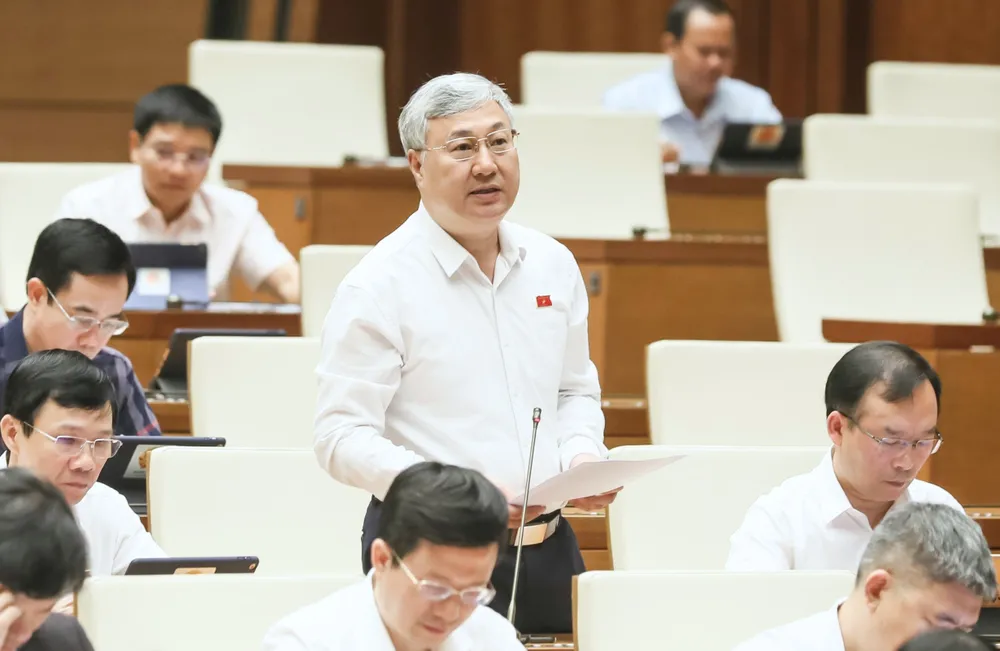 ĐB Trần Văn Lâm (Bắc Giang). Ảnh: QUANG PHÚC ĐB Trần Văn Lâm (Bắc Giang). Ảnh: QUANG PHÚC
