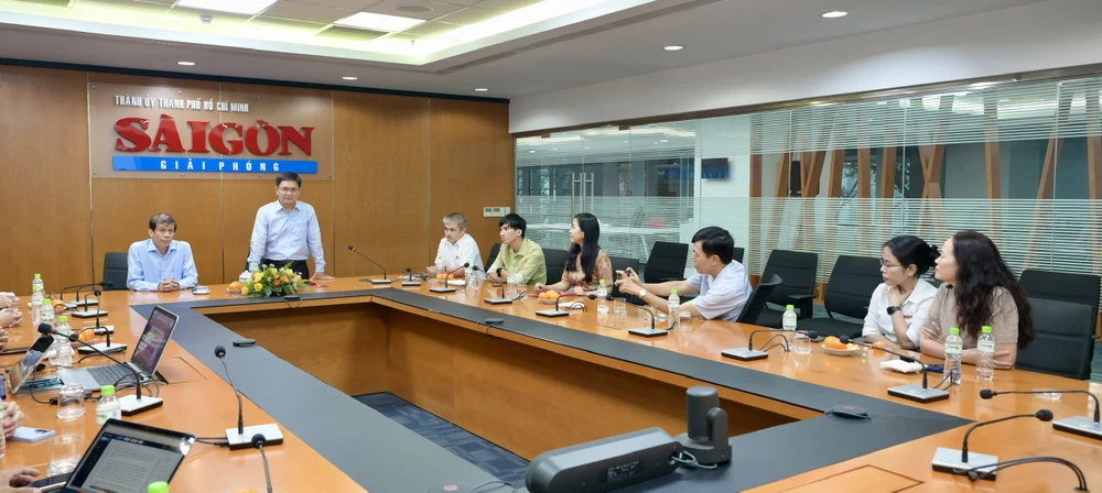 Đồng chí Nguyễn Mạnh Cường kỳ vọng, Báo SGGP tiếp tục có những bước tiến mạnh mẽ hơn trong lộ trình chuyển đổi số báo chí. Ảnh: LÊ MINH 5326511d9fa22cfc75b3.jpg
