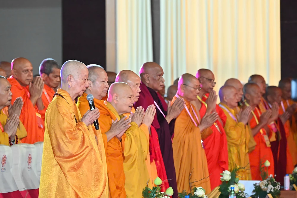 Đại lão Hòa thượng Thích Trí Quảng, Đức Pháp Chủ Giáo hội Phật giáo Việt Nam. Ảnh: VIỆT DŨNG f426d8bf995f2b01724e.jpg