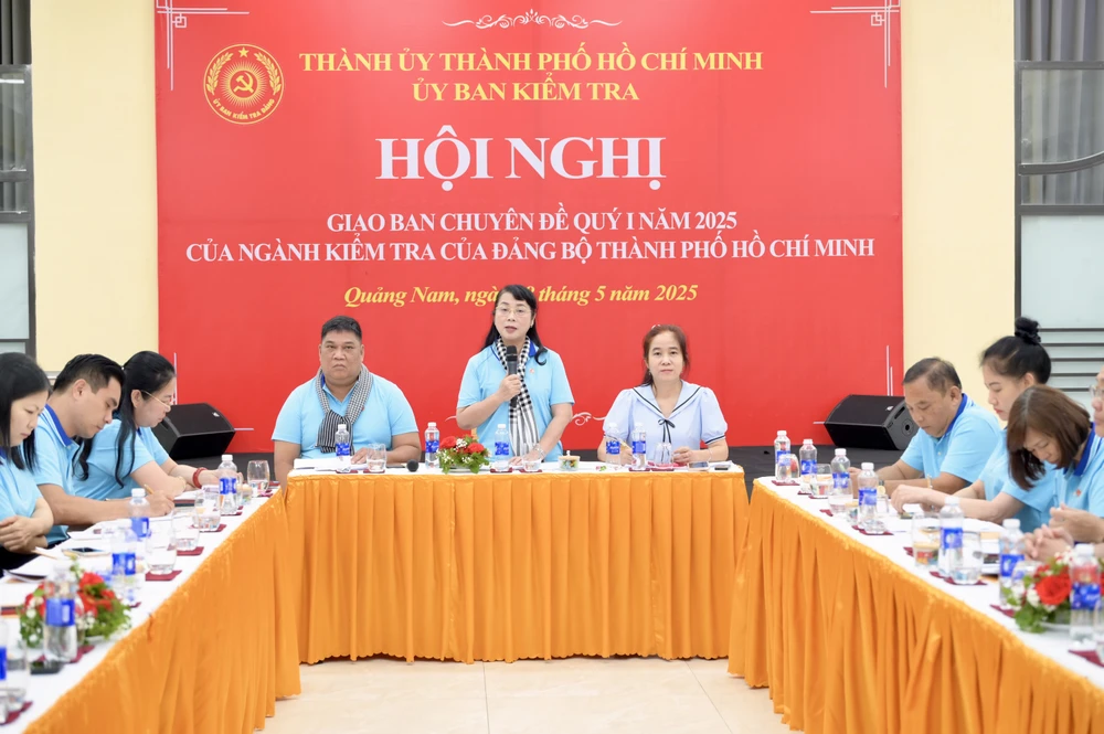 Chủ nhiệm UBKT Thành ủy TPHCM Trần Kim Yến phát biểu kết luận hội nghị. Ảnh: VĂN MINH IMG_3541.jpeg