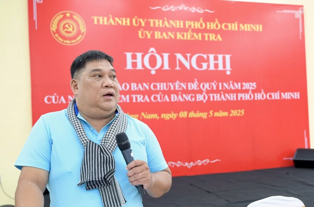 Phó Chủ nhiệm UBKT Thành ủy TPHCM Hồ Nam phát biểu. Ảnh: VĂN MINH IMG_3553.jpeg