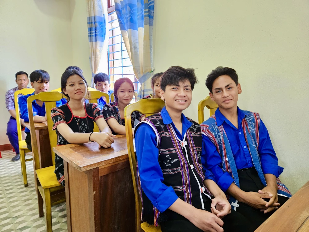 Các em học sinh của Trường THPT Tây Giang 20250509_100426.jpeg