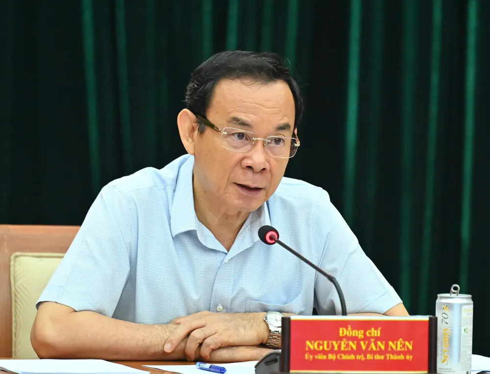 Đồng chí Nguyễn Văn Nên, Ủy viên Bộ Chính trị, Bí thư Thành ủy TPHCM, Trưởng Ban Chỉ đạo chủ trì phiên họp. Ảnh: VIỆT DŨNG 6a704588fc5c4902104d.jpg