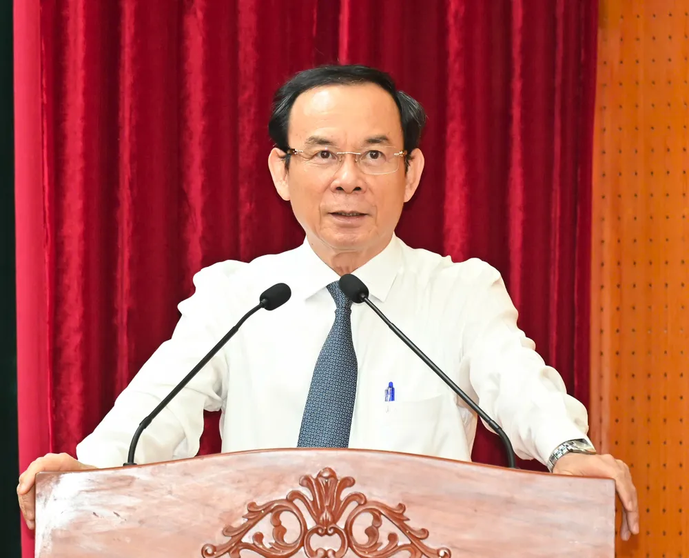 Bí thư Thành ủy TPHCM Nguyễn Văn Nên phát biểu. Ảnh: VIỆT DŨNG 448c1d798cce399060df.jpg