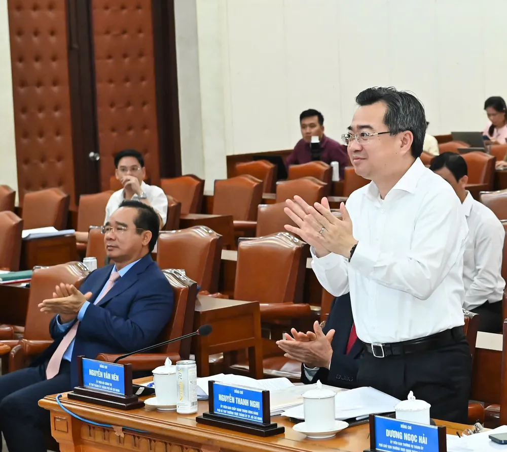 Đồng chí Nguyễn Thanh Nghị dự hội nghị. Ảnh: VIỆT DŨNG 9d724989d545621b3b54.jpg