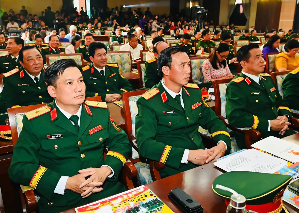 Đại biểu dự lễ kỷ niệm. Ảnh: VIỆT DŨNG 374114946408555792(2).jpg