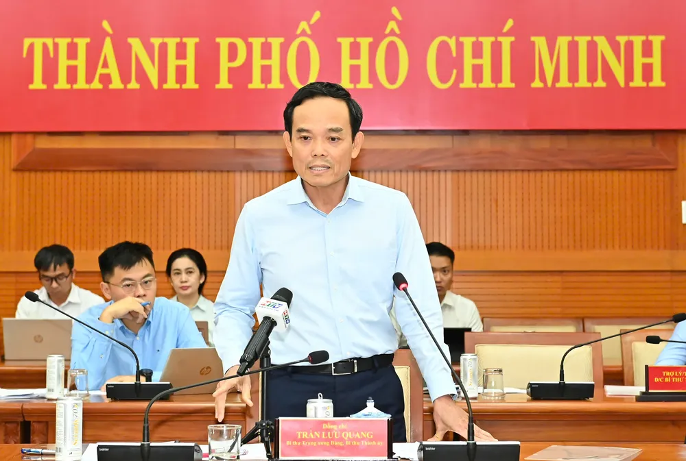 Hoàn thiện thể chế, thu hút chuyên gia giỏi cho Trung tâm Tài chính quốc tế tại TPHCM- Ảnh 1. Hoàn thiện thể chế, thu hút chuyên gia giỏi cho Trung tâm Tài chính quốc tế tại TPHCM- Ảnh 1.