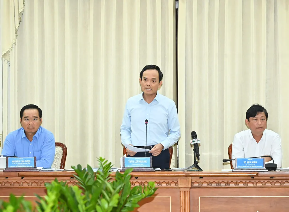Bí thư Thành ủy TPHCM Trần Lưu Quang phát biểu. Ảnh: VIỆT DŨNG gen-o-z7018241031127_2a590a46d14a505a946f7f4d014c6375.jpg