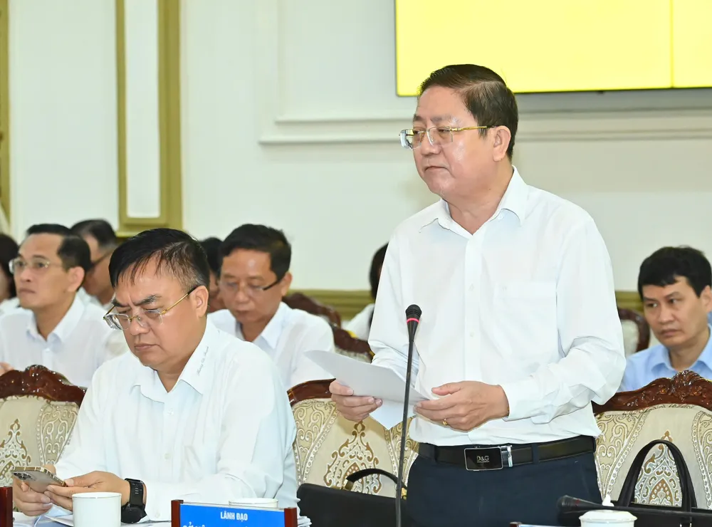 Phó Giám đốc Sở Nội vụ TPHCM Nguyễn Bắc Nam phát biểu. Ảnh: VIỆT DŨNG ab58a8da16bb9ce5c5aa.jpg