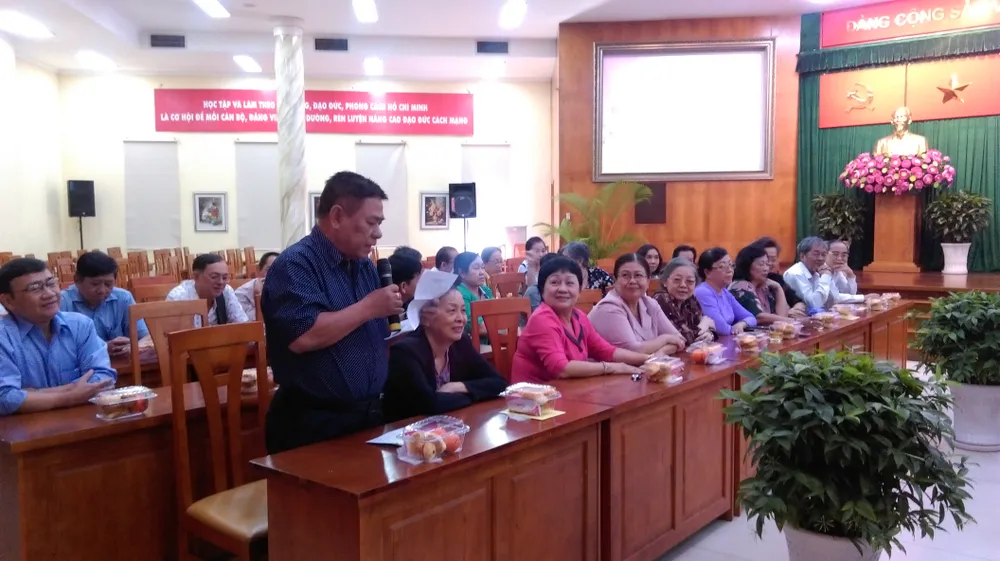 Cán bộ, công chức nghỉ hưu tích cực đóng góp xây dựng địa phương ảnh 2 Cán bộ, công chức nghỉ hưu tích cực đóng góp xây dựng địa phương ảnh 2