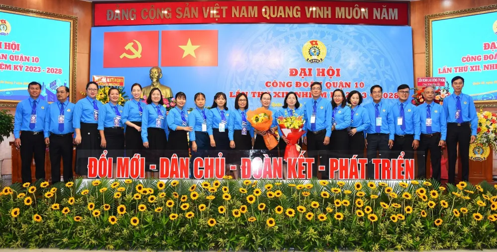 Ban Chấp hành LĐLĐ quận 10 nhiệm kỳ 2023-2028 ra mắt đại hội