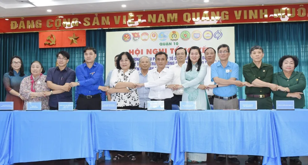 Các đơn vị ký kết liên tịch phối hợp tổ chức các hoạt động giáo dục lý tưởng, truyền thống cách mạng cho thế hệ giai đoạn 2023–2028 Các đơn vị ký kết liên tịch phối hợp tổ chức các hoạt động giáo dục lý tưởng, truyền thống cách mạng cho thế hệ giai đoạn 2023–2028