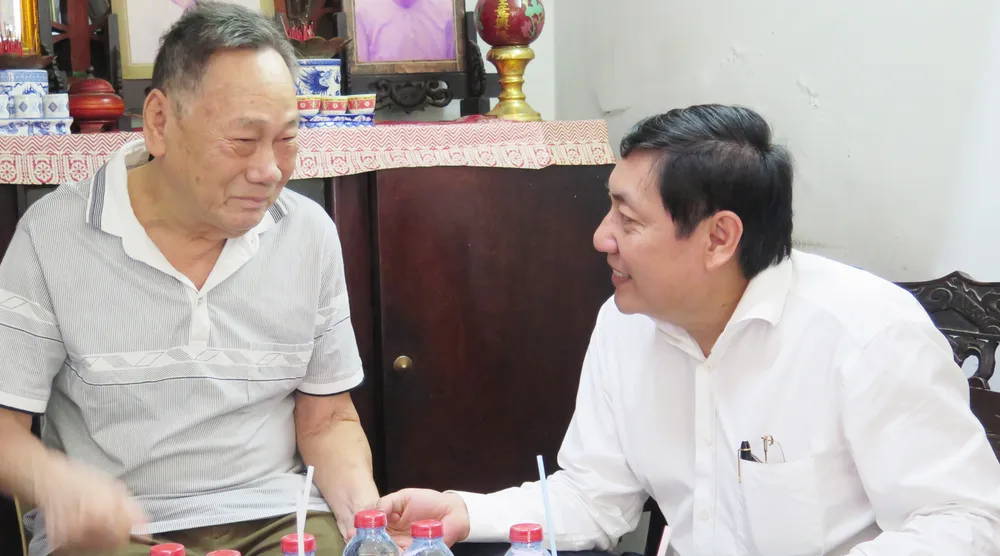 Lãnh đạo TPHCM thăm gia đình các cá nhân tham gia Tổng tiến công và nổi dậy Xuân Mậu Thân 1968 ảnh 2 Lãnh đạo TPHCM thăm gia đình các cá nhân tham gia Tổng tiến công và nổi dậy Xuân Mậu Thân 1968 ảnh 2