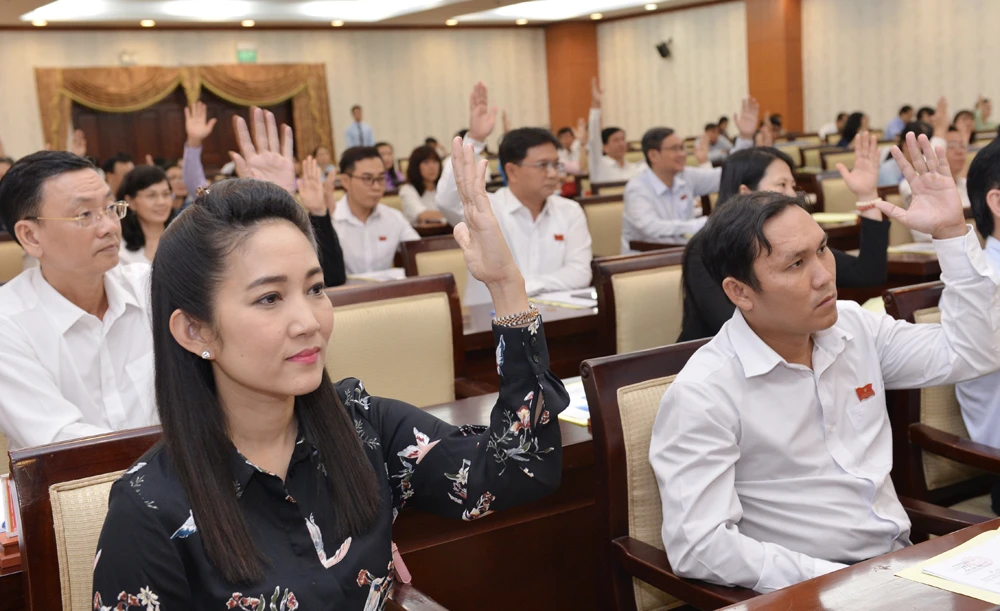 HĐND TPHCM họp bất thường về công tác nhân sự ảnh 2 HĐND TPHCM họp bất thường về công tác nhân sự ảnh 2