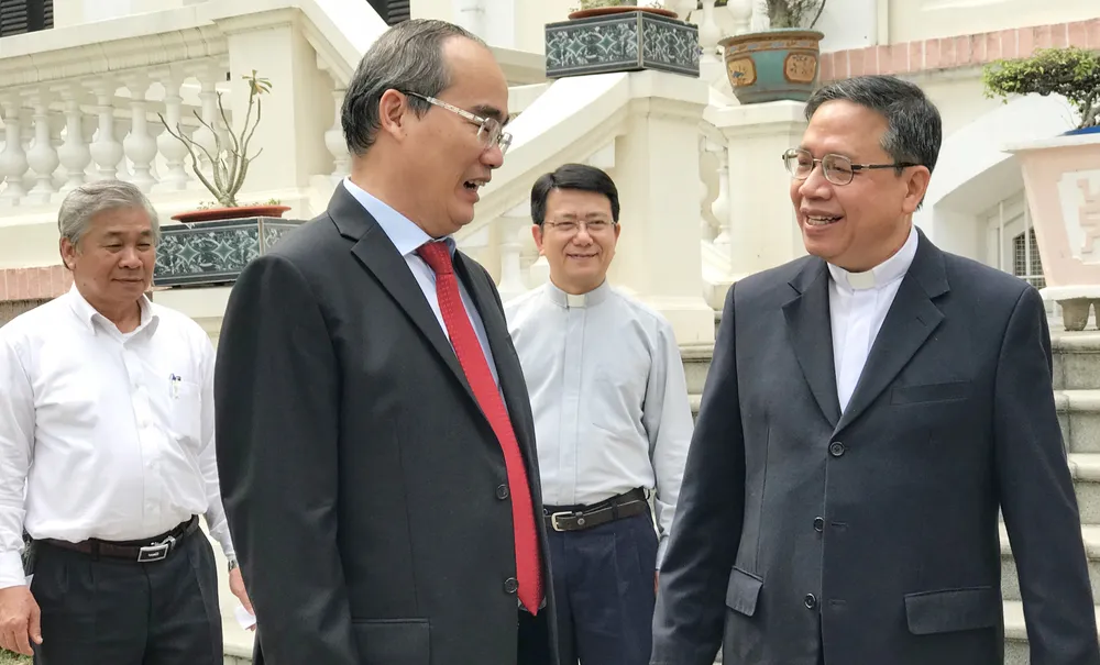 Bí thư Thành ủy TPHCM Nguyễn Thiện Nhân thăm, chúc tết các tổ chức, chức sắc tôn giáo ảnh 2 Bí thư Thành ủy TPHCM Nguyễn Thiện Nhân thăm, chúc tết các tổ chức, chức sắc tôn giáo ảnh 2