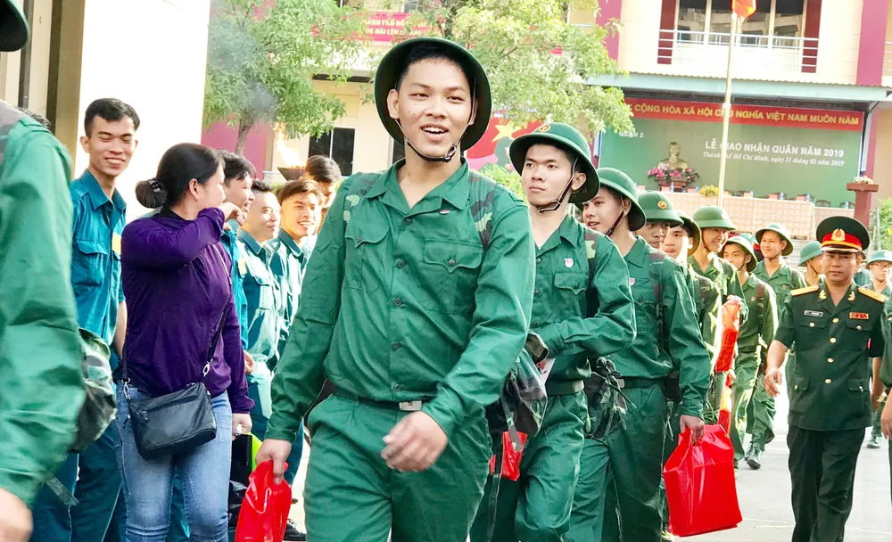 Gần 4.400 thanh niên TPHCM lên đường nhập ngũ ảnh 8