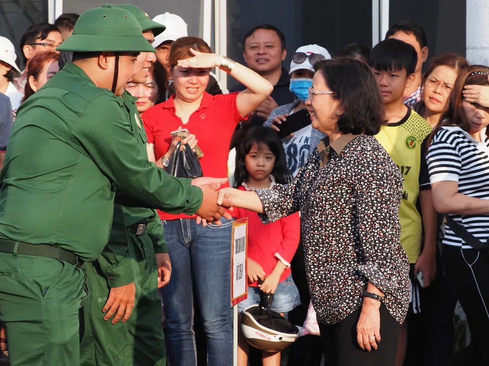 Gần 4.400 thanh niên TPHCM lên đường nhập ngũ ảnh 4