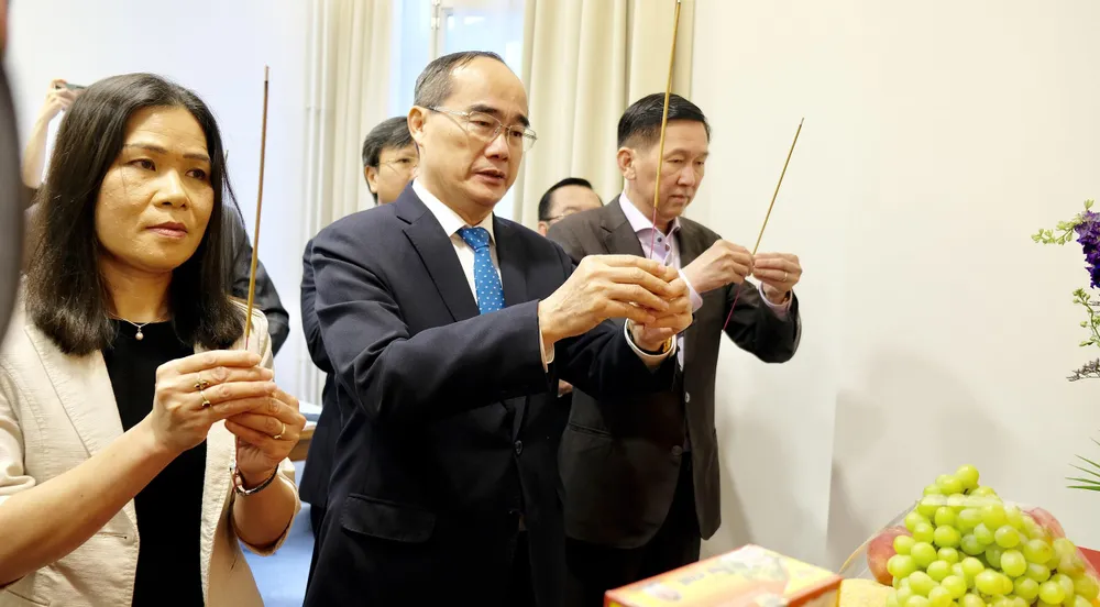 Bí thư Thành ủy TPHCM Nguyễn Thiện Nhân mong muốn tìm cách phát triển TPHCM nhanh, bền vững ảnh 1 Bí thư Thành ủy TPHCM Nguyễn Thiện Nhân mong muốn tìm cách phát triển TPHCM nhanh, bền vững ảnh 1