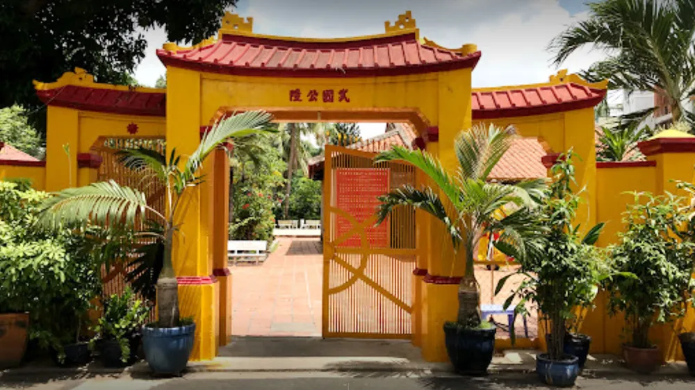 Trao bằng xếp hạng di tích cho Nhà thờ Thủ Thiêm và Tu viện Hội Dòng Mến Thánh Giá Thủ Thiêm ảnh 10 Trao bằng xếp hạng di tích cho Nhà thờ Thủ Thiêm và Tu viện Hội Dòng Mến Thánh Giá Thủ Thiêm ảnh 10