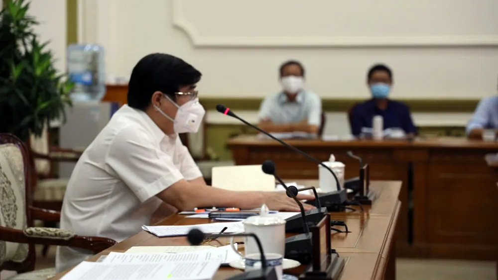 Bí thư Thành ủy TPHCM Nguyễn Thiện Nhân: Bớt thu nhập của cán bộ để hỗ trợ công nhân mất việc ảnh 2