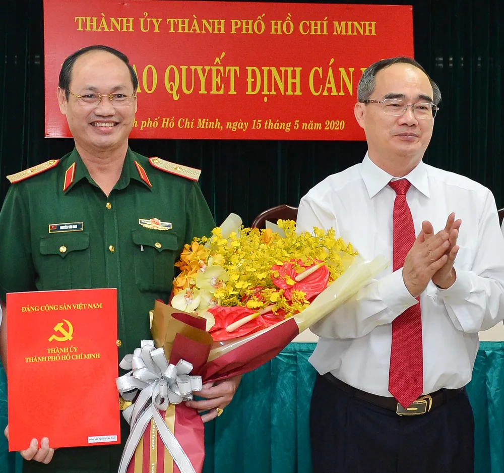 Ban Bí thư chỉ định 1 Ủy viên Ban Thường vụ và 5 Thành ủy viên tại TPHCM ảnh 1