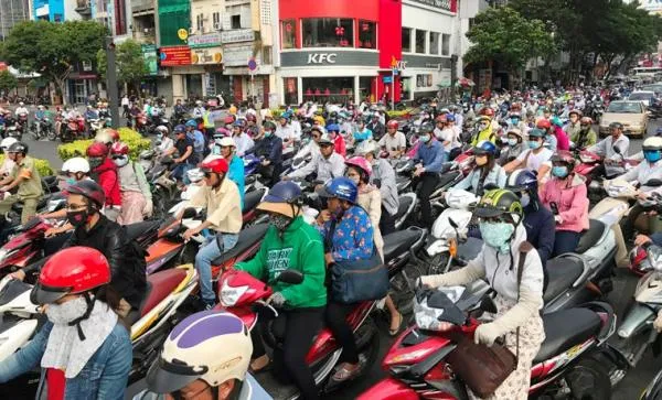 Cả nước hiện có trên 48 triệu xe máy, 3,15 triệu ô tô.