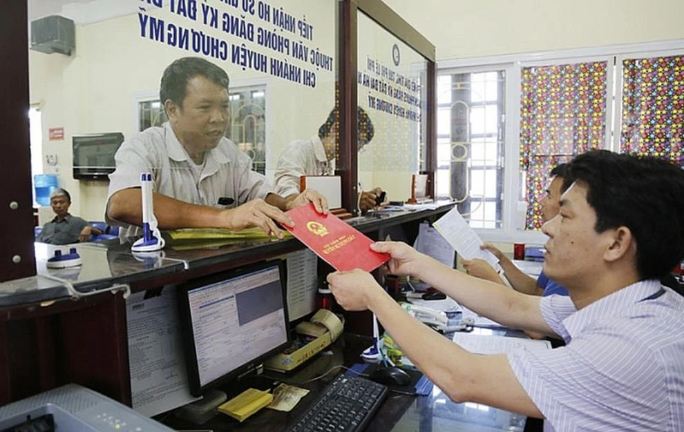 Luật Phòng, chống tham nhũng 2018 nghiêm cấm công chức nhũng nhiễu trong giải quyết công việc