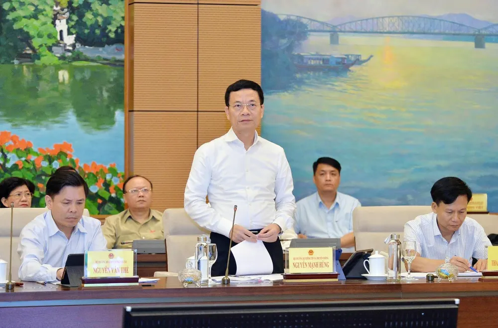 Bộ trưởng Bộ TT-TT Nguyễn Mạnh Hùng: Không thể để “bộ não” của người Việt ở nước ngoài ảnh 4