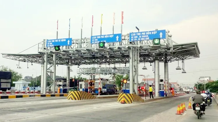 Phát hiện hàng ngàn giao dịch đáng ngờ ảnh 2