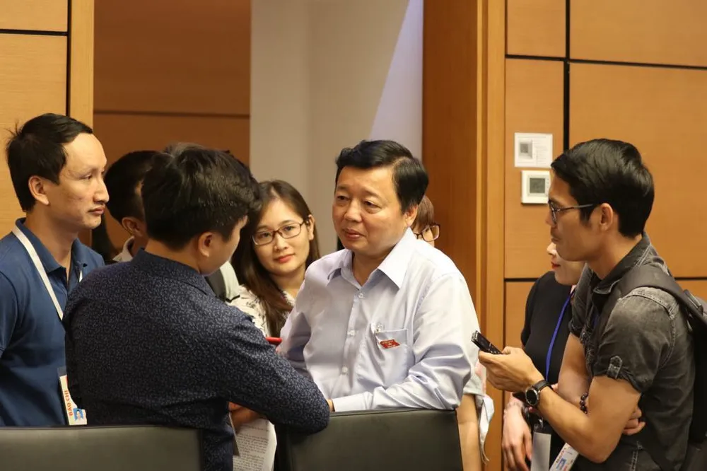 Bí thư Thành ủy Hà Nội: Chính quyền Hà Nội phải rút kinh nghiệm vụ Nhà máy nước sạch sông Đà ảnh 1