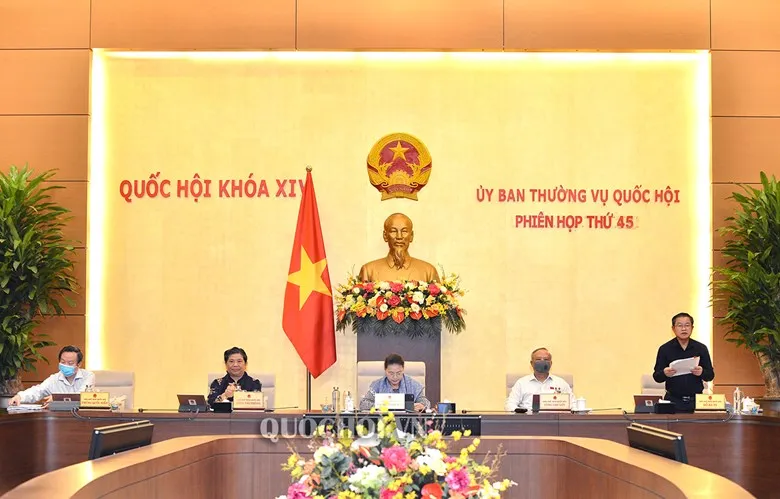 Phiên họp thứ 45 của Ủy ban Thường vụ Quốc hội sẽ tiếp tục diễn ra trong hai ngày cuối tuần làm việc này