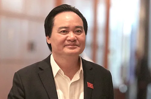 Bộ trưởng Bộ Giáo dục và Đào tạo Phùng Xuân Nhạ