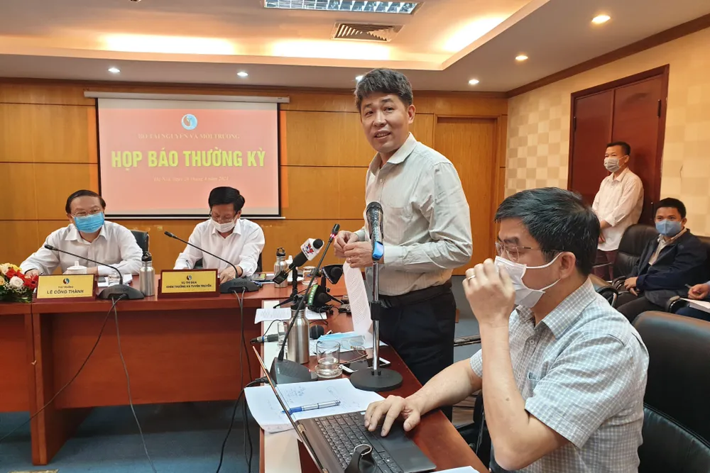 Bộ Tài nguyên và Môi trường: Kiểm tra gần 30 địa phương, ngăn chặn sốt đất ảnh 1 Bộ Tài nguyên và Môi trường: Kiểm tra gần 30 địa phương, ngăn chặn sốt đất ảnh 1