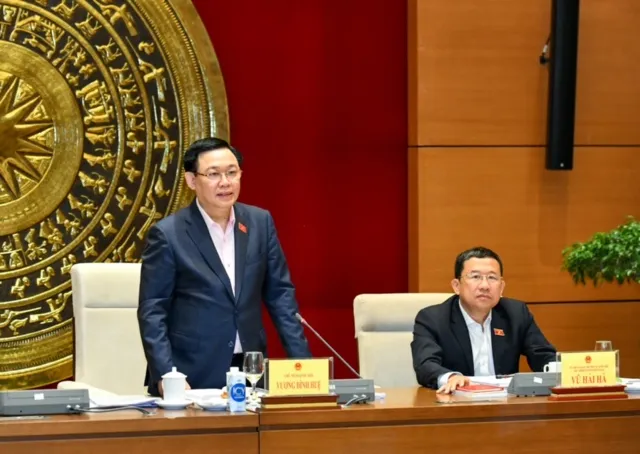 Chủ tịch Quốc hội Vương Đình Huệ phát biểu tại phiên làm việc. Ảnh: QUANG PHÚC