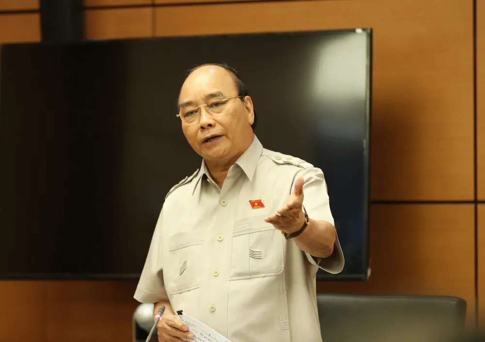Sản xuất, phổ biến vaccine sản xuất trong nước trên tinh thần khẩn trương, nhưng thận trọng ảnh 2 Sản xuất, phổ biến vaccine sản xuất trong nước trên tinh thần khẩn trương, nhưng thận trọng ảnh 2