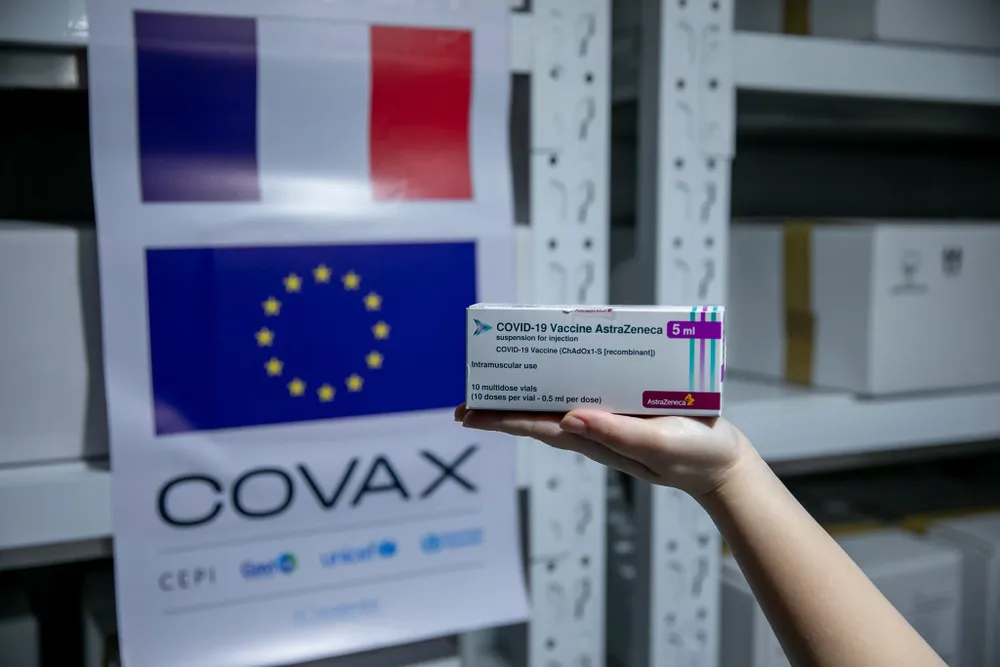 Việt Nam tiếp nhận 1.484.060 liều vaccine Covid-19 do Pháp và Italia hỗ trợ ảnh 2 Việt Nam tiếp nhận 1.484.060 liều vaccine Covid-19 do Pháp và Italia hỗ trợ ảnh 2