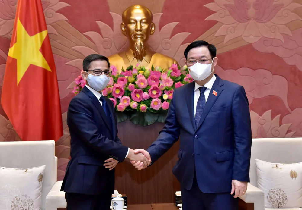 Chủ tịch Quốc hội Vương Đình Huệ tiếp Đại sứ Hàn Quốc và Đại sứ Ấn Độ ảnh 2 Chủ tịch Quốc hội Vương Đình Huệ tiếp Đại sứ Hàn Quốc và Đại sứ Ấn Độ ảnh 2