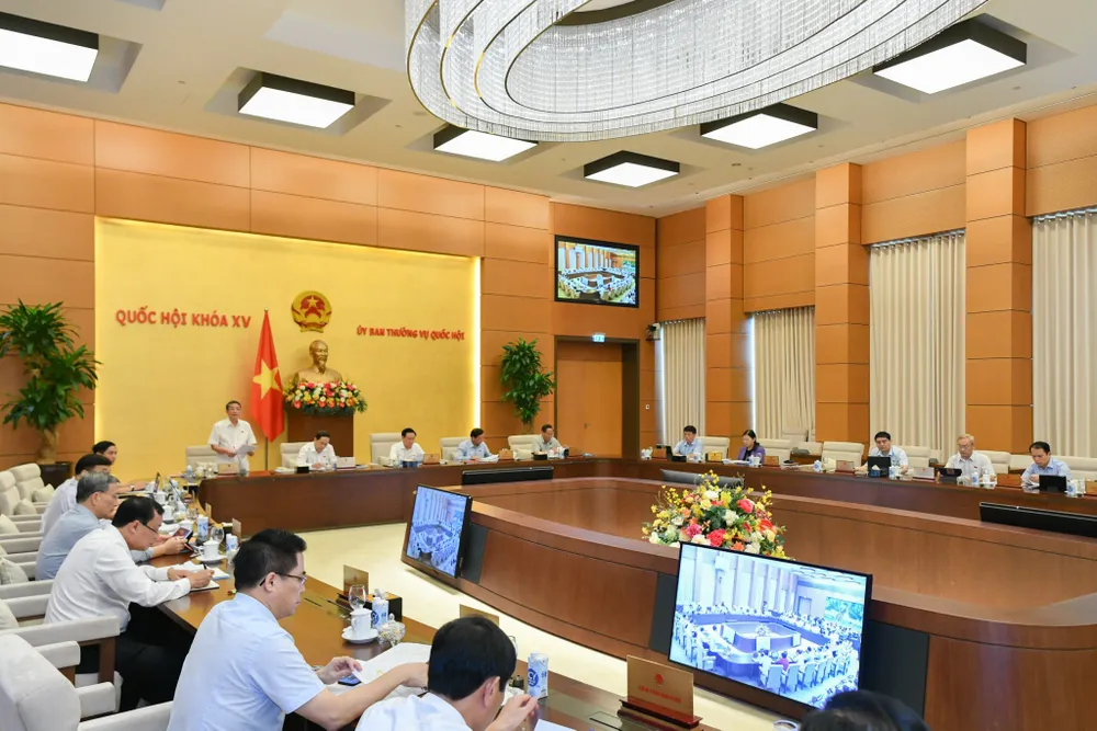 Còn băn khoăn về thẩm quyền phê duyệt hợp đồng dầu khí ảnh 2 Còn băn khoăn về thẩm quyền phê duyệt hợp đồng dầu khí ảnh 2