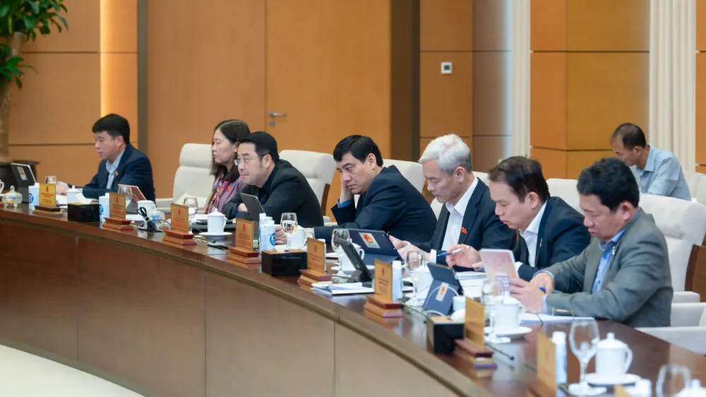 Đại biểu tham dự phiên họp Đại biểu tham dự phiên họp