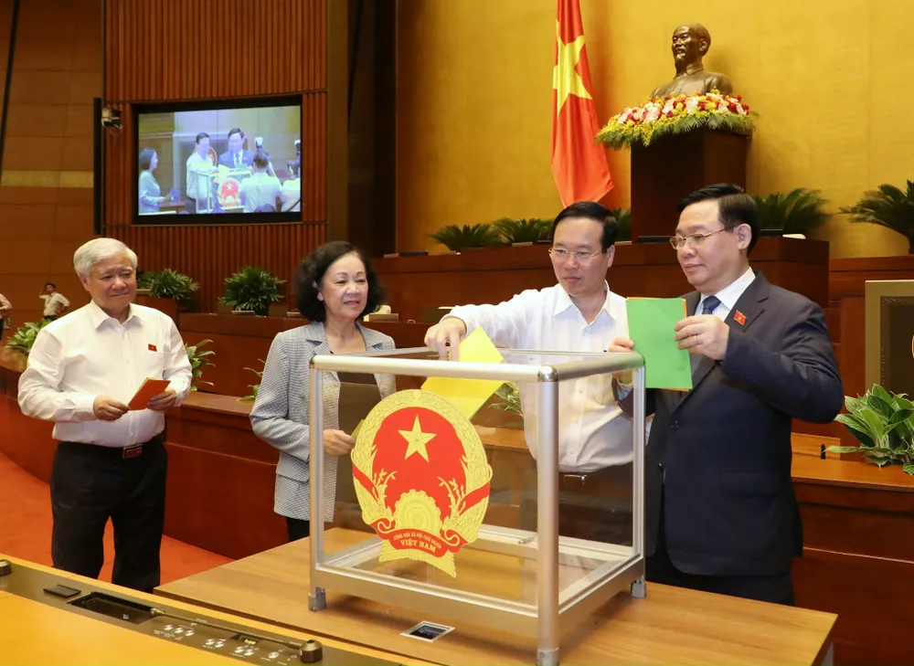 Chiều 22-5, Quốc hội tiến hành phê chuẩn bổ nhiệm Bộ trưởng Bộ TN-MT. Ảnh: QUANG PHÚC