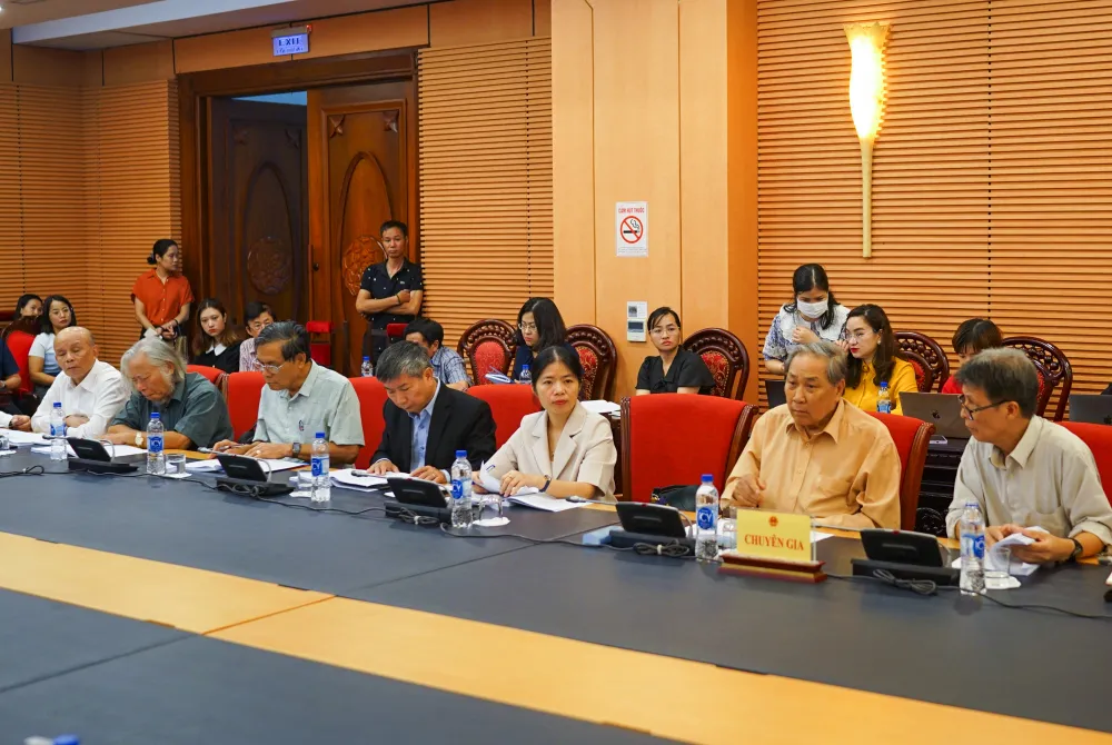 Các đại biểu tham dự hội thảo