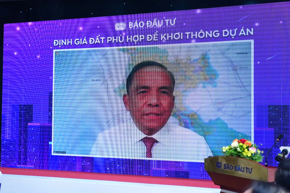 Ông Lê Hoàng Châu, Chủ tịch Hiệp hội Bất động sản TPHCM tham dự hội thảo trực tuyến