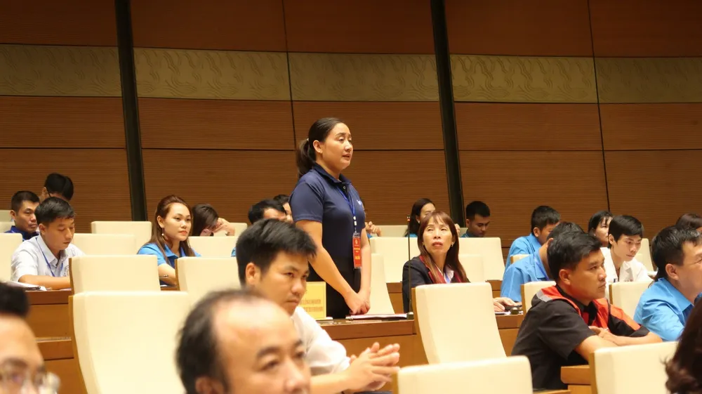 Chị Đào Thị Loan, công nhân Công ty TNHH Công nghiệp Hài Mỹ tỉnh Bình Dương Chị Đào Thị Loan, công nhân Công ty TNHH Công nghiệp Hài Mỹ tỉnh Bình Dương