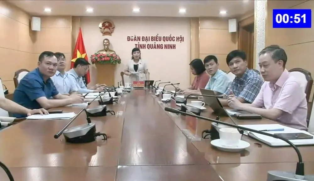 ĐB Nguyễn Thị Thu Hà (Quảng Ninh) phản ánh, quy trình xin phép nuôi trồng biển phức tạp, phải làm việc với nhiều bộ