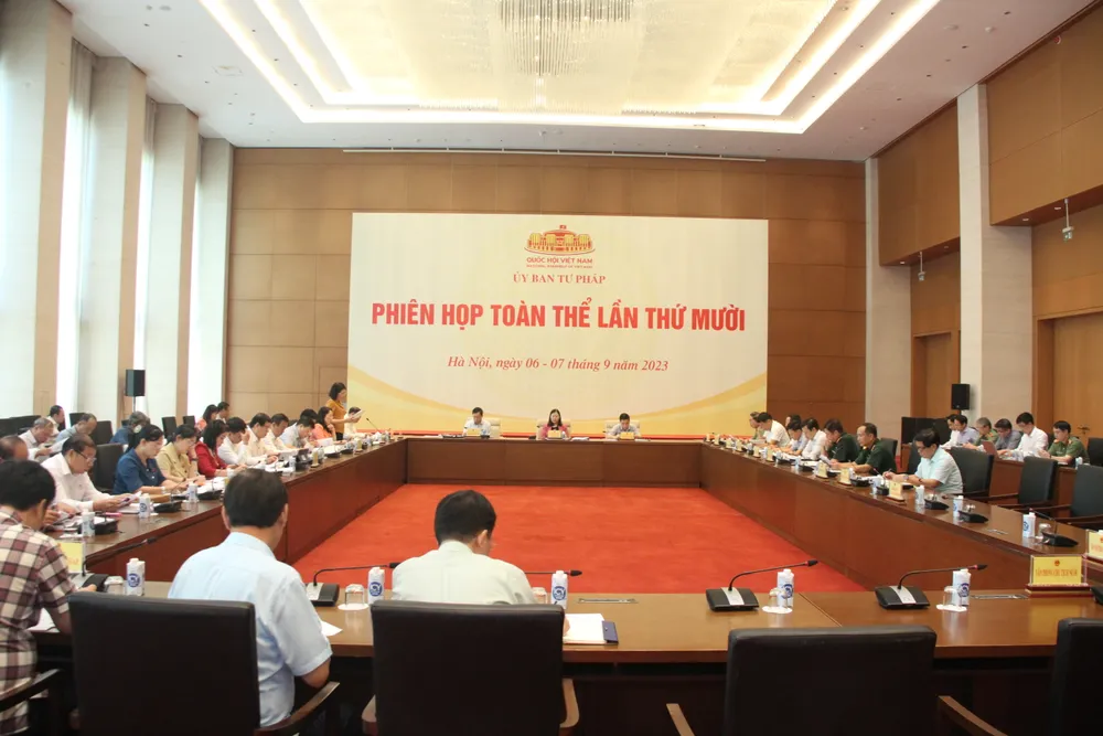 Quang cảnh phiên họp Quang cảnh phiên họp